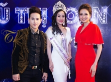 Ngắm các sao tràn ngập tiệc 'khủng' của hoa hậu Vũ Thị Loan