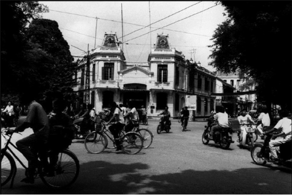 Hà Nội năm 1991 qua ống kính của nhiếp ảnh gia người Pháp