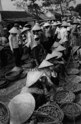 Hà Nội năm 1991 qua ống kính của nhiếp ảnh gia người Pháp