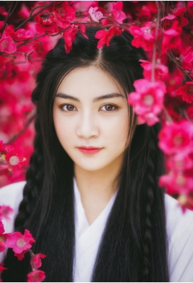 Miss Teen Nam Phương hóa Tiểu Long Nữ trong bộ ảnh mới