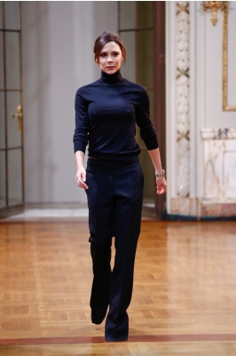 Bộ sưu tập cuối của Victoria Beckham tại tuần lễ thời trang New York